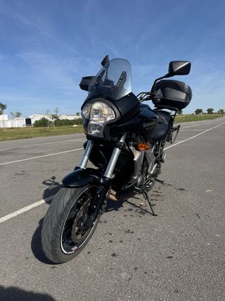 Kawasaki Versys 650 Negra