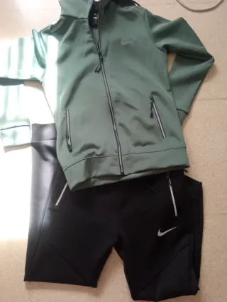 Chándal Nike niño verde y negro