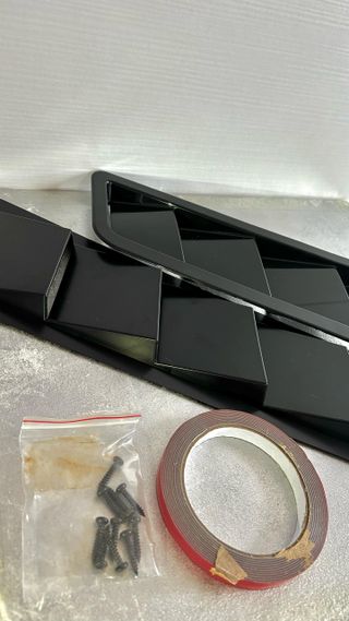 Griglie nere universali per auto