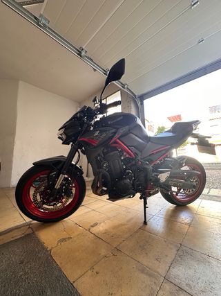 Kawasaki Z900 Full 2021