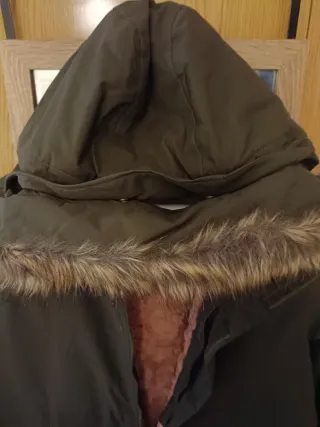 Parka The North Face verde talla XL niña