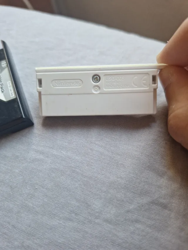 Rumble Pack NDS y Cartucho NDS