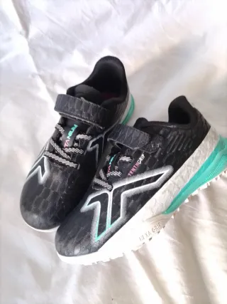 Botas multitacos niño Talla 32 tenth grip titanium