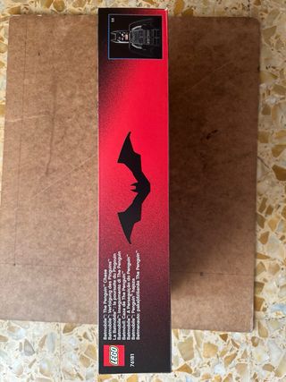 LEGO 76181 Batmobile The Penguin Chase