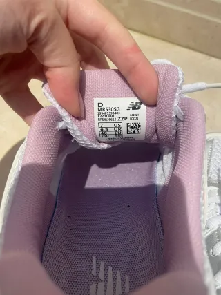 Zapatillas New Balance 530 Rosa y Blanco