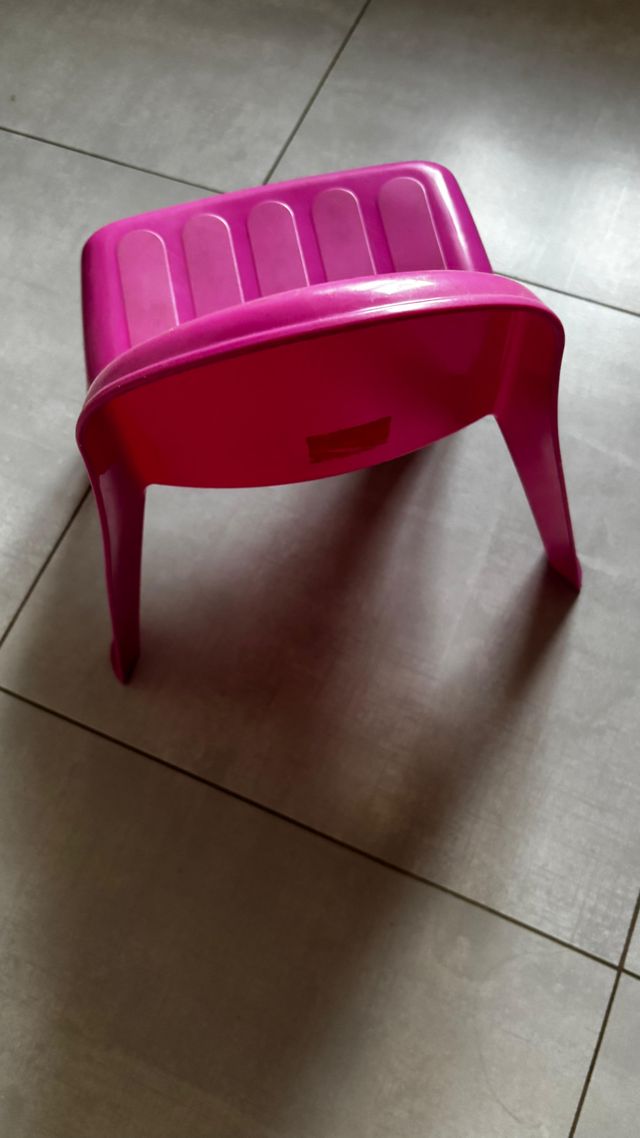 Sedia bambini piccola rosa