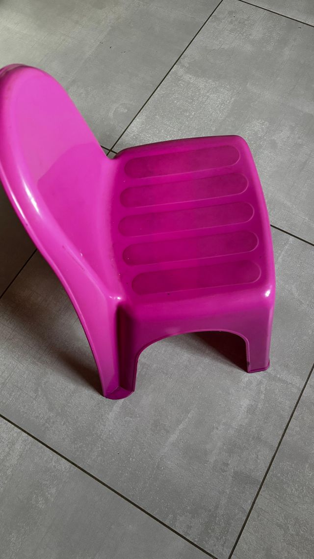 Sedia bambini piccola rosa