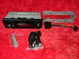 Pioneer MVH-S120UB con bluetooth adapter