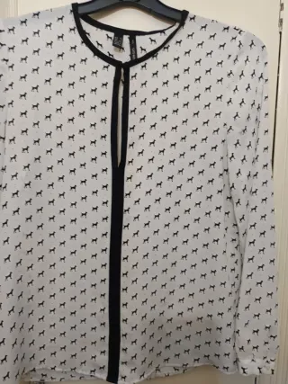 Blusa Mango Estampada Perros Talla XS