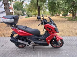 Kymco K-XCT 300