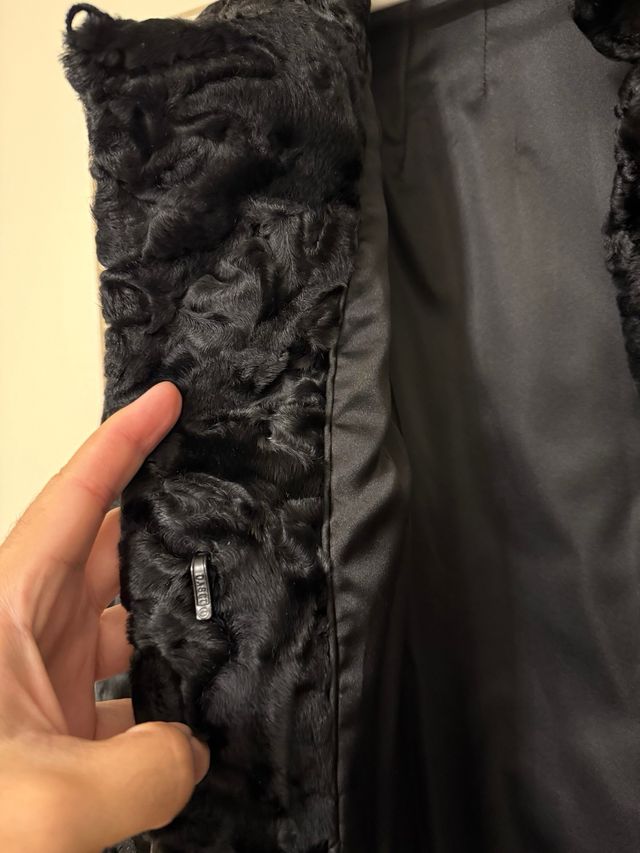 Abrigo Largo Astracán Negro