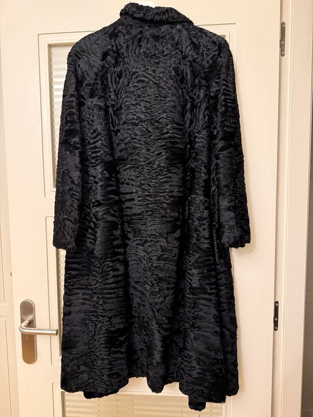 Abrigo Largo Astracán Negro