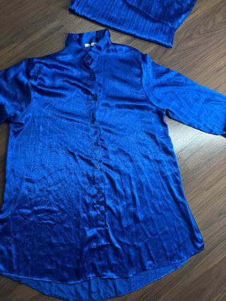 Conjunto camisa y pantalón azul