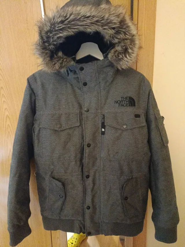 Chaqueta The North Face Hombre Gris