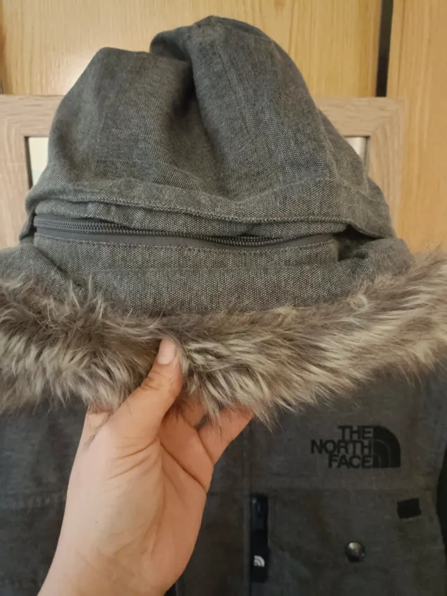 Chaqueta The North Face Hombre Gris