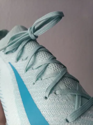 Botas Fútbol Nike Mercurial Azules Talla 42