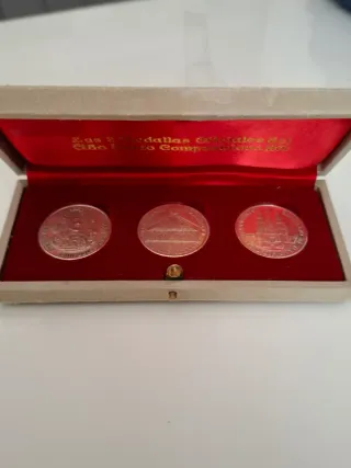 3 Medallas Año Santo Compostelano 1976