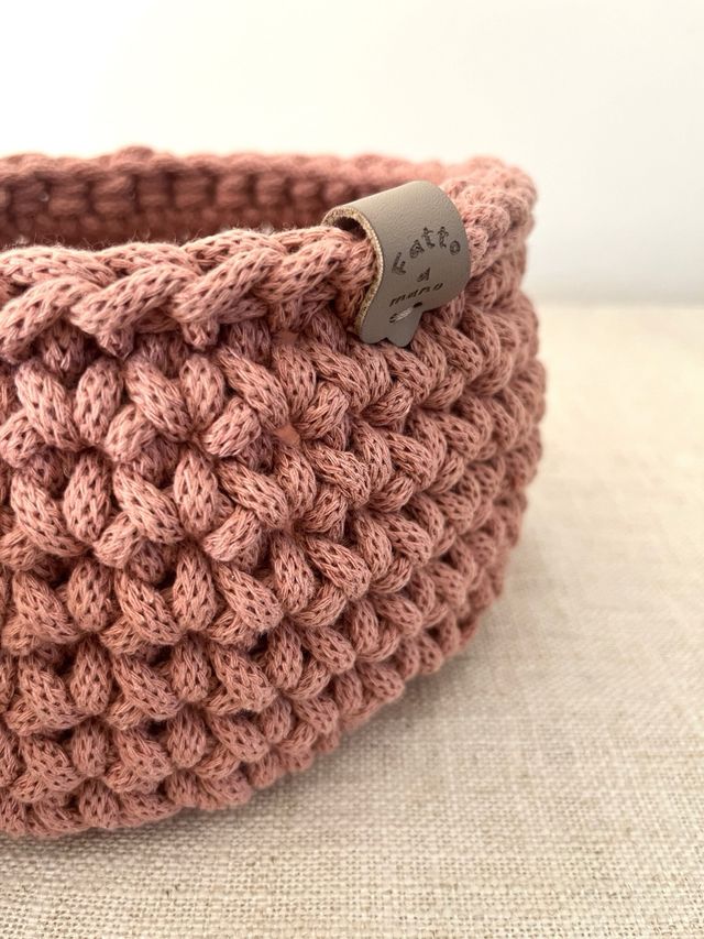 Cestino uncinetto rosa