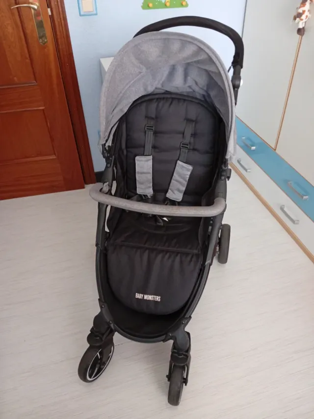 Silla de paseo Baby Monsters gris