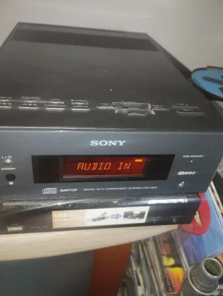 Mini sistema HiFi MP3 Sony