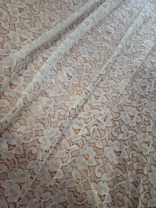 2 Tende Pizzo Bianco con Riccio