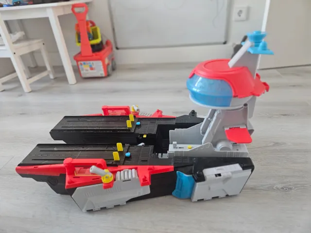 Barco Patrulla Canina