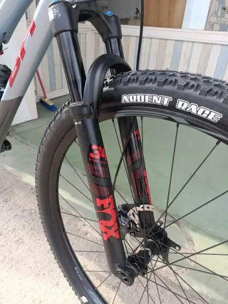 BH LYNK RACE 7.0 2023