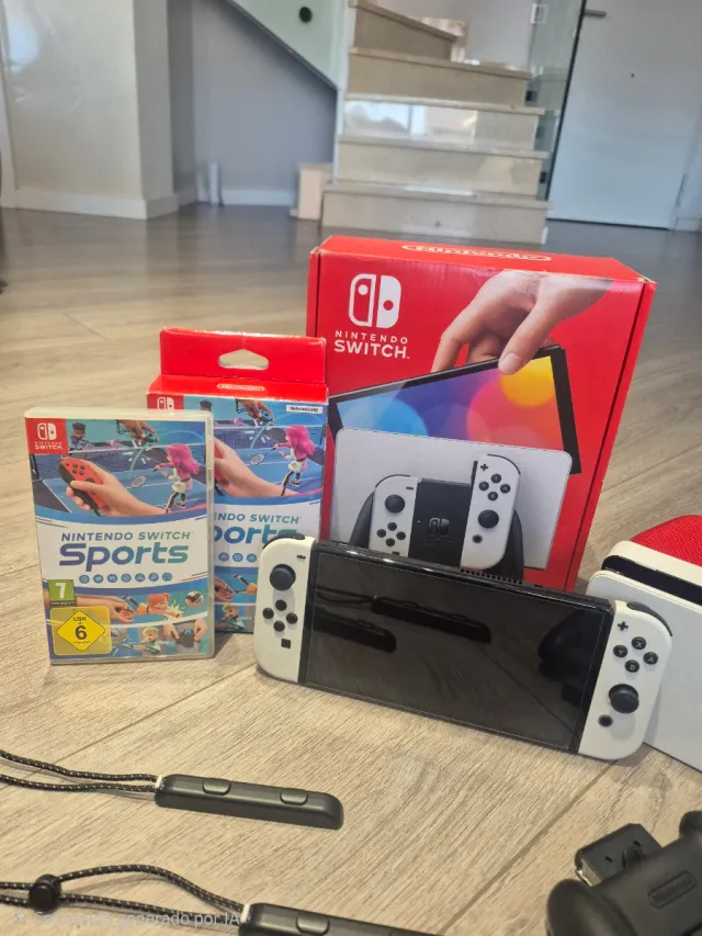 Nintendo Switch OLED Blanca y Negra