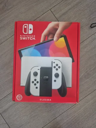 Nintendo Switch OLED Blanca y Negra
