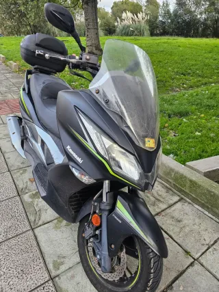 Moto Kawasaki