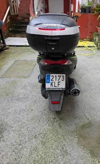 Moto Kawasaki