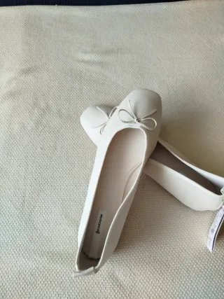 Bailarinas beige con lazo