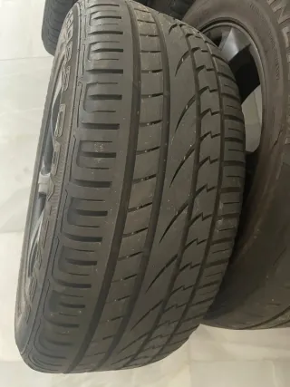 Juego 4 Llantas con Cubierta Negra 255 55 R18