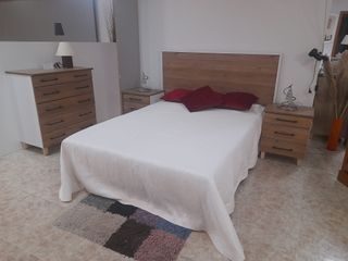 Dormitorio completo con colchón