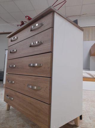 Dormitorio completo con colchón