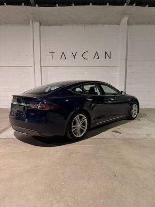 Tesla  Model S P85 CARGA GRATUITA