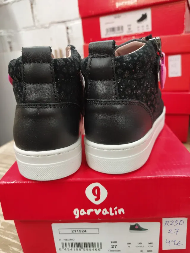 Zapatillas Garvalin niño talla 27