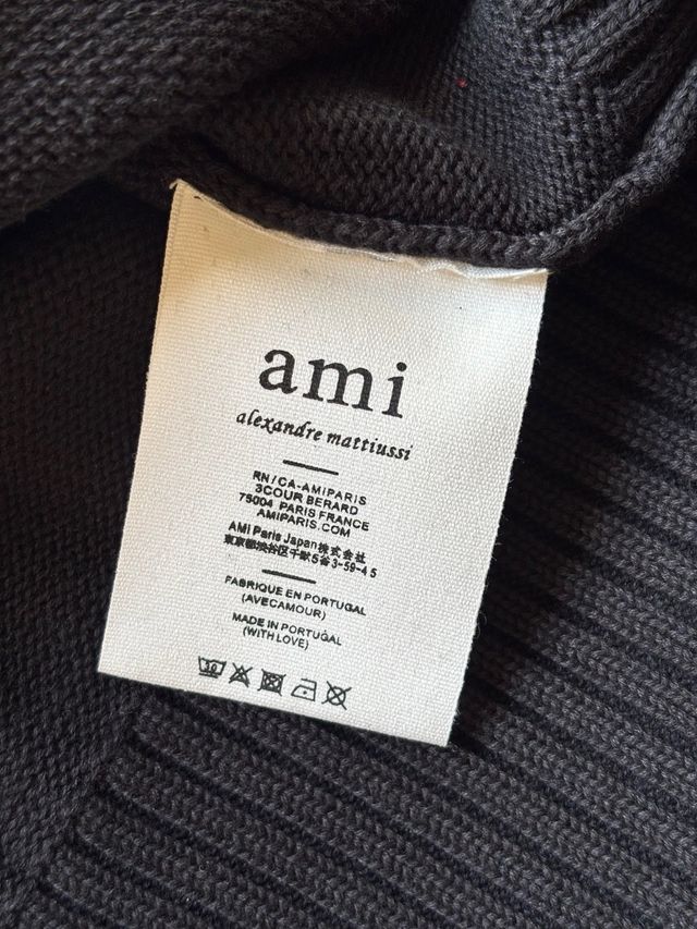 Jersey Ami Paris negro corazón rojo