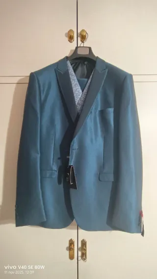 Traje de Novio Azul Teal (A Estrenar)