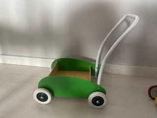 Carrito andador madera IKEA