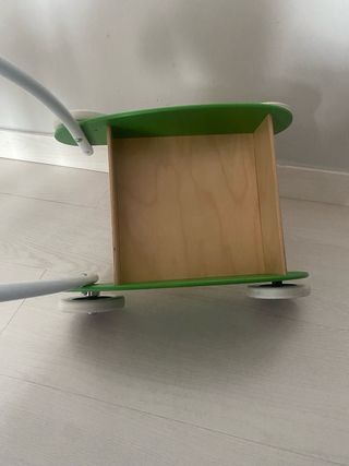 Carrito andador madera IKEA