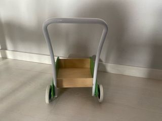 Carrito andador madera IKEA