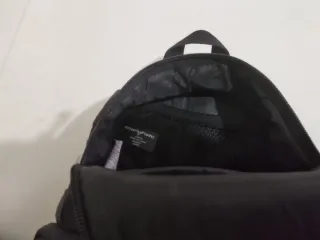 Zaino nero a tracolla per fotocamera reflex