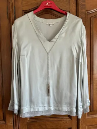 Blusa Alba Conde Plata Talla M