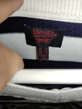 Jersey Rayas V-Neck Hombre Talla M