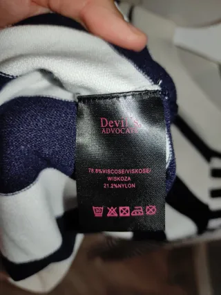 Jersey Rayas V-Neck Hombre Talla M