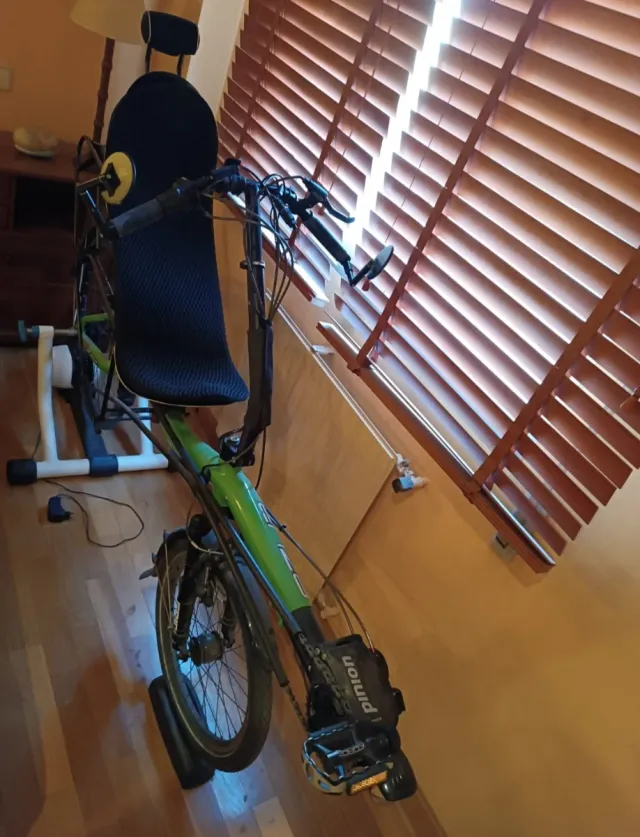 Bicicleta reclinada Azub Six