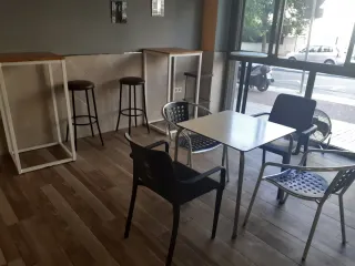 Traspaso cafeteria Bar Terraza en ciudad jardín.