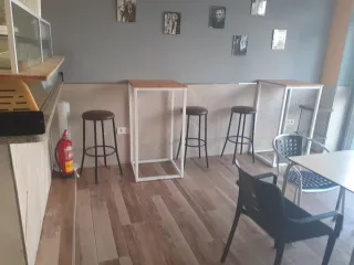 Traspaso cafeteria Bar Terraza en ciudad jardín.