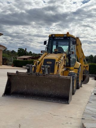 Retroexcavadora Hidromek 102b